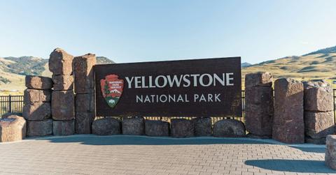 Yellowstone National Park sign at teh entrance to the park