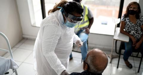 A medical expert is seen talking to a senior man (Representative Cover Image Source: Getty Images | FG Trade)