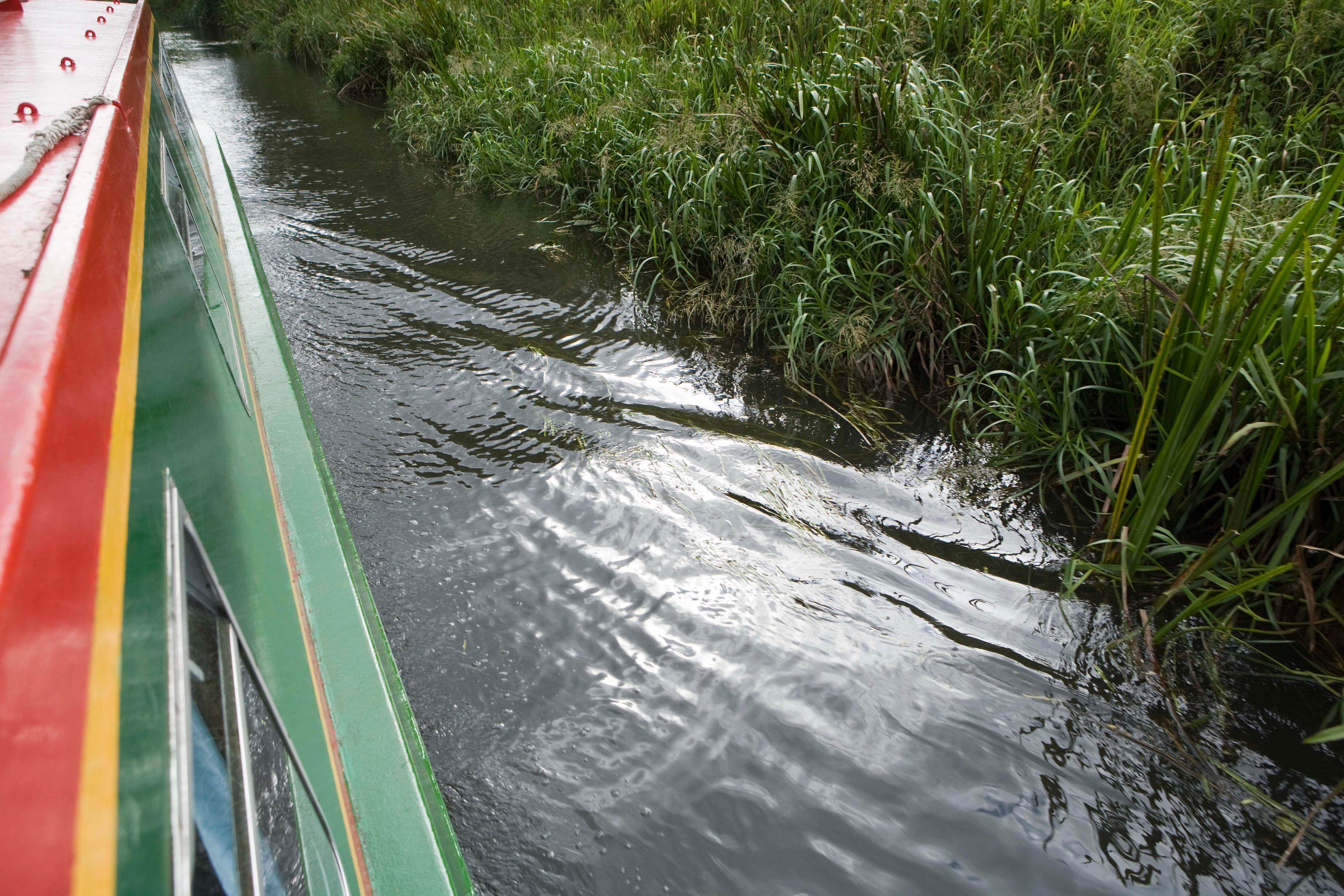 are houseboats sustainable