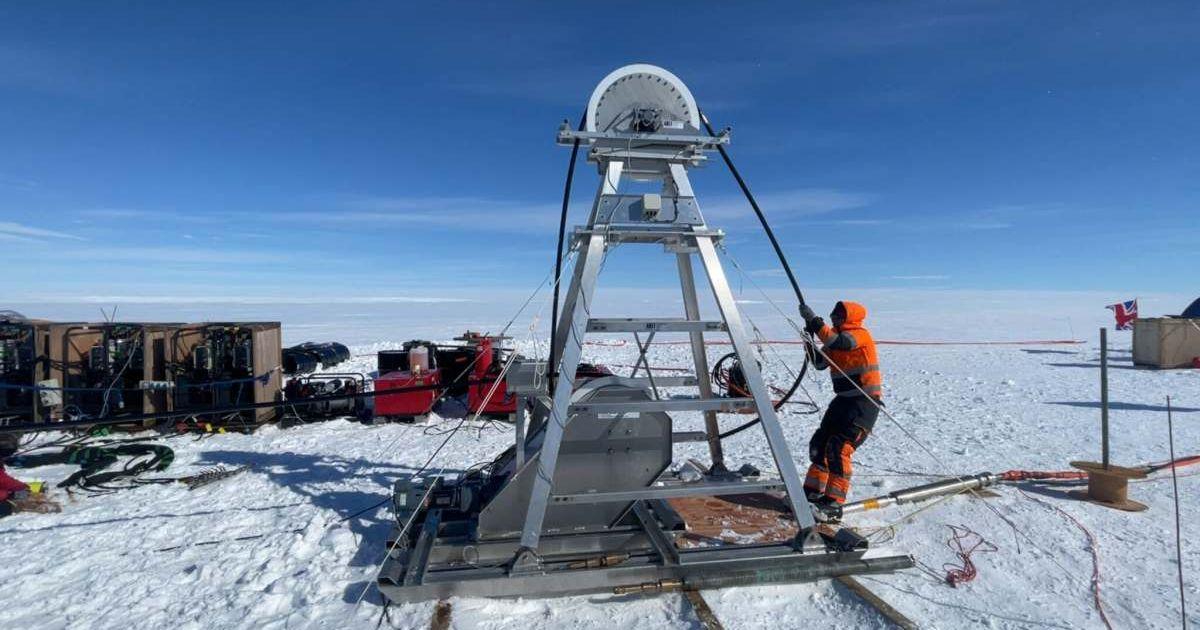 A hot water drilling rig placed by researchers to drill into Thwaites Glacier. (Cover Image Source: British Antarctic Survey)