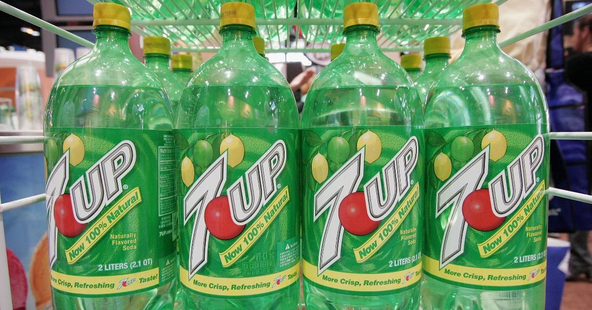 7Up pop at a grocery store. 