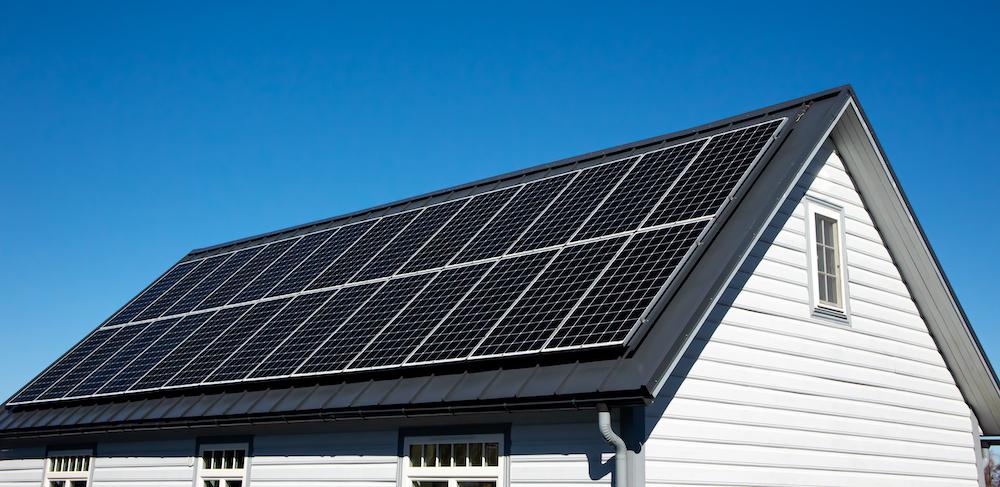 can-you-get-free-solar-panels-from-the-u-s-government-what-to-know