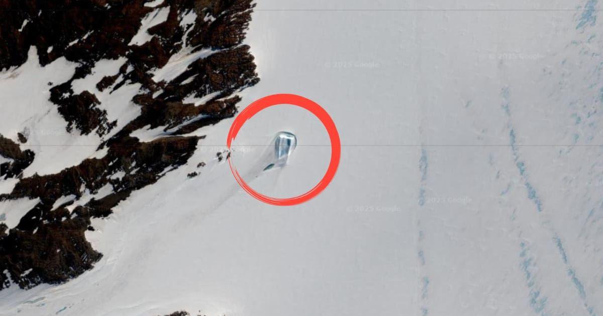 An image of the mysterious doorway in Antarctica (Cover Image Source: Google Maps)