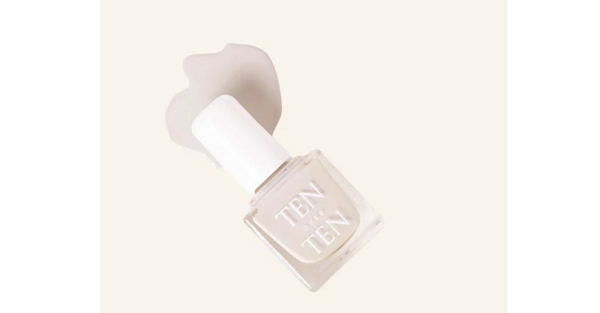 grey nail polish by Ten Over Ten 