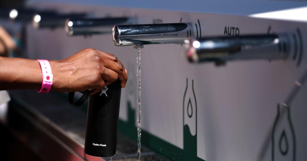 Are Water Fountains Clean? Research Finds They're Grosser Than Toilets