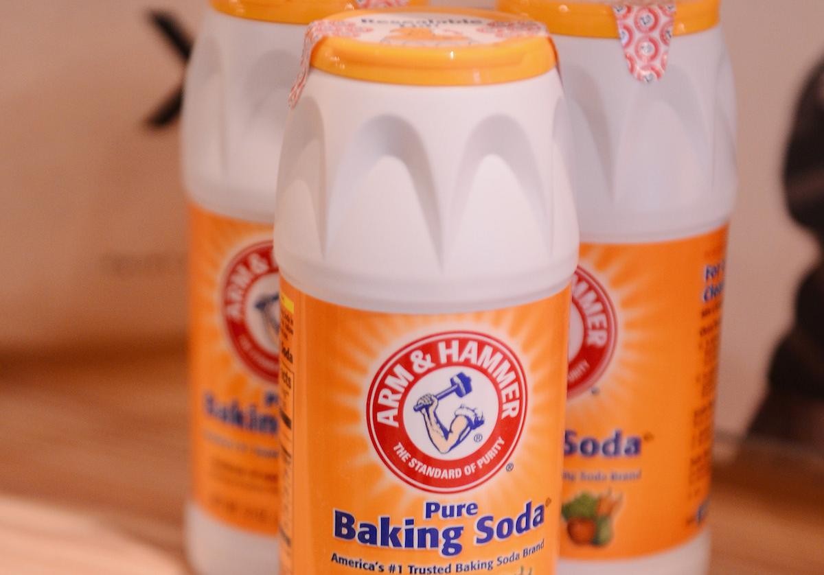 How to Unclog a Drain With Baking Soda